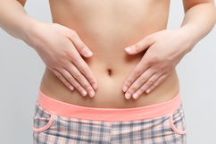 Illustrative image of the article Belly Button Pain: 17 Causes (& How to Treat)